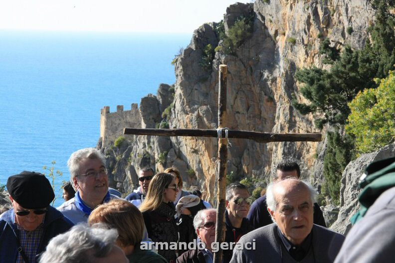 110402viacrucis_rocca 300_tn.jpg